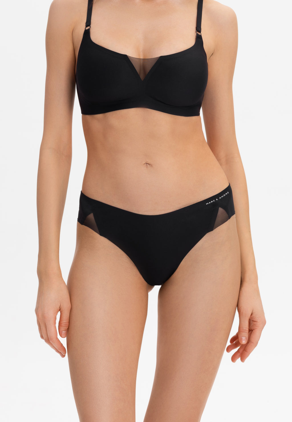 Besiūlės braziliškos kelnaitės TENDER SKIN