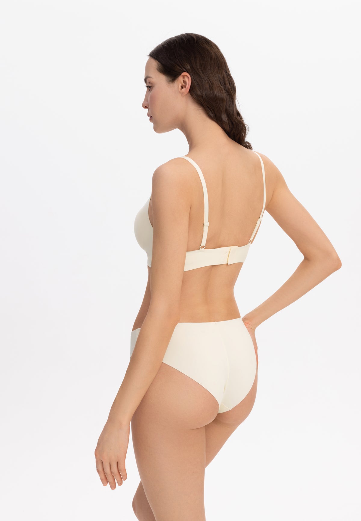 Besiūlės braziliškos kelnaitės TENDER SKIN