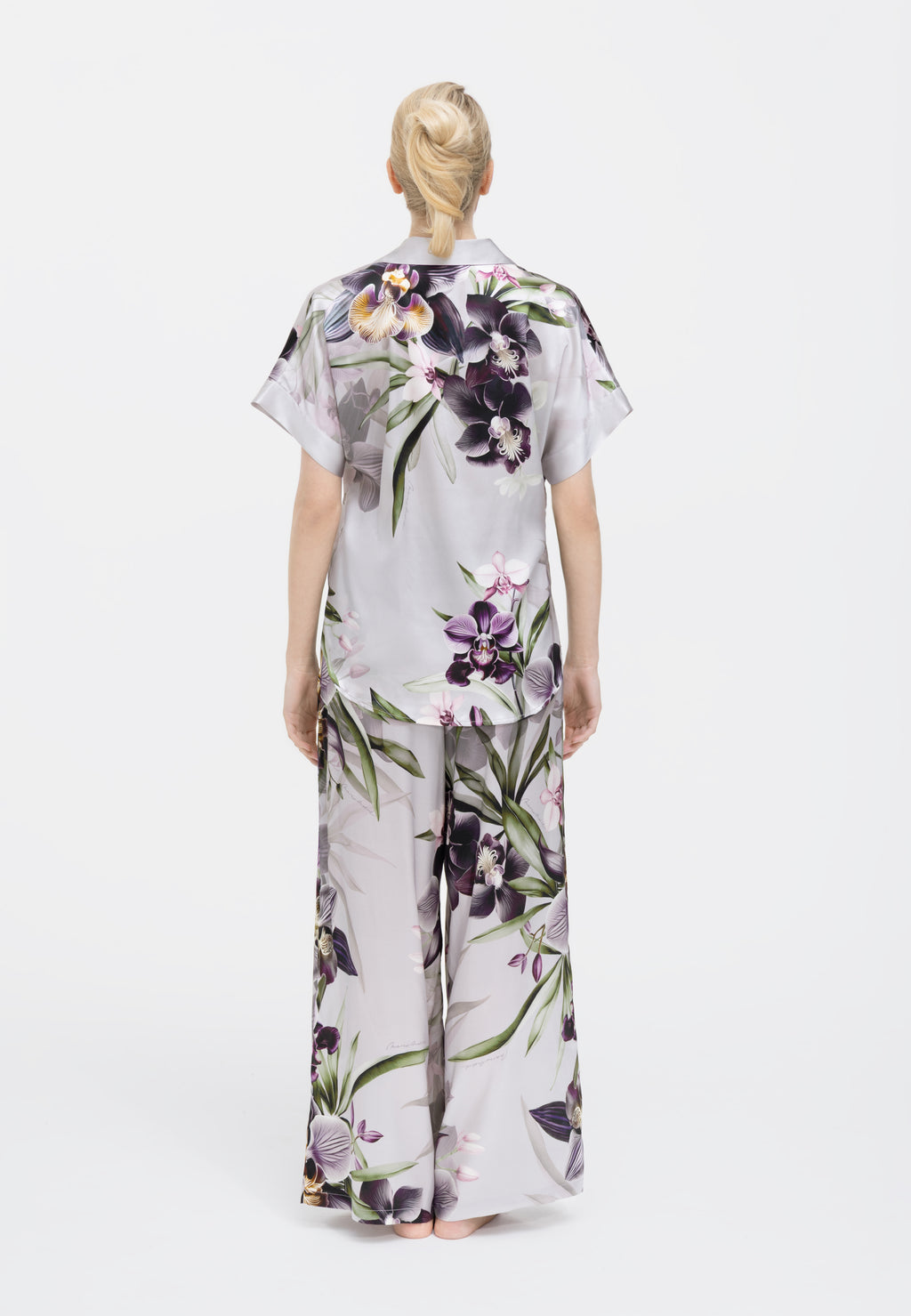 Tiesaus kirpimo šilkinės kelnės ORCHID WHITE