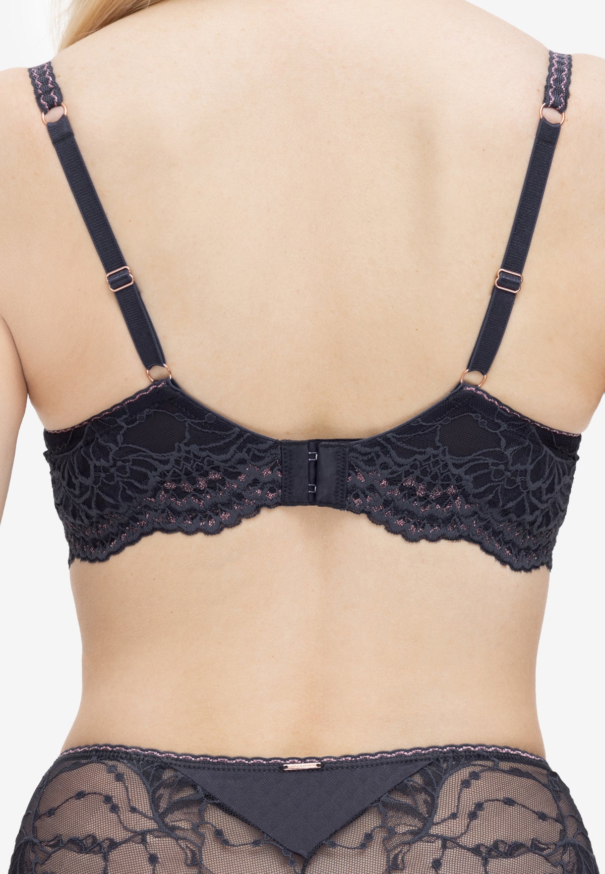 Push-up formuojanti liemenėlė su lankeliais EURYTHMIC